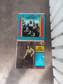 Los Saylor's Vinyl LP Records – Lot of 2