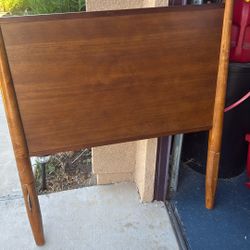 Twin Bed