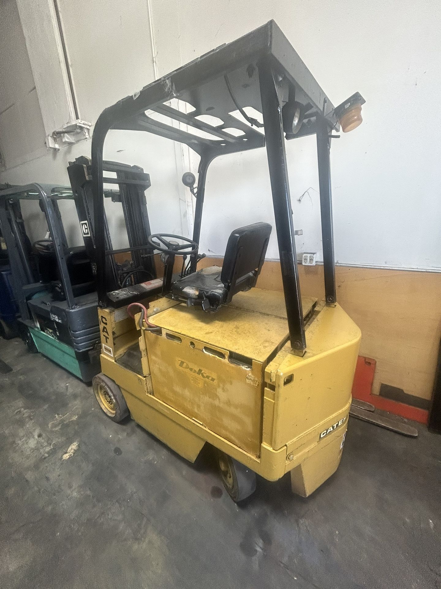 Cat Electric Forklift
