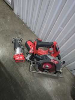 Milwaukee fuel tools
