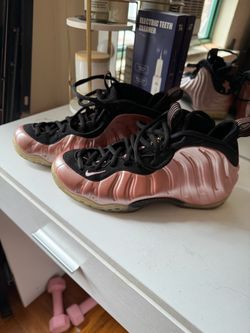 Nike foamposite pink 10 men’s