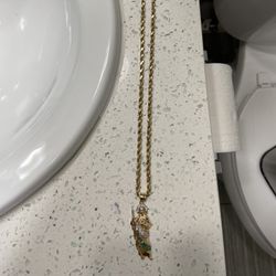 gold chain set up 