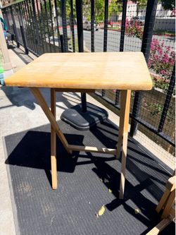 4 wood dinner tray tables