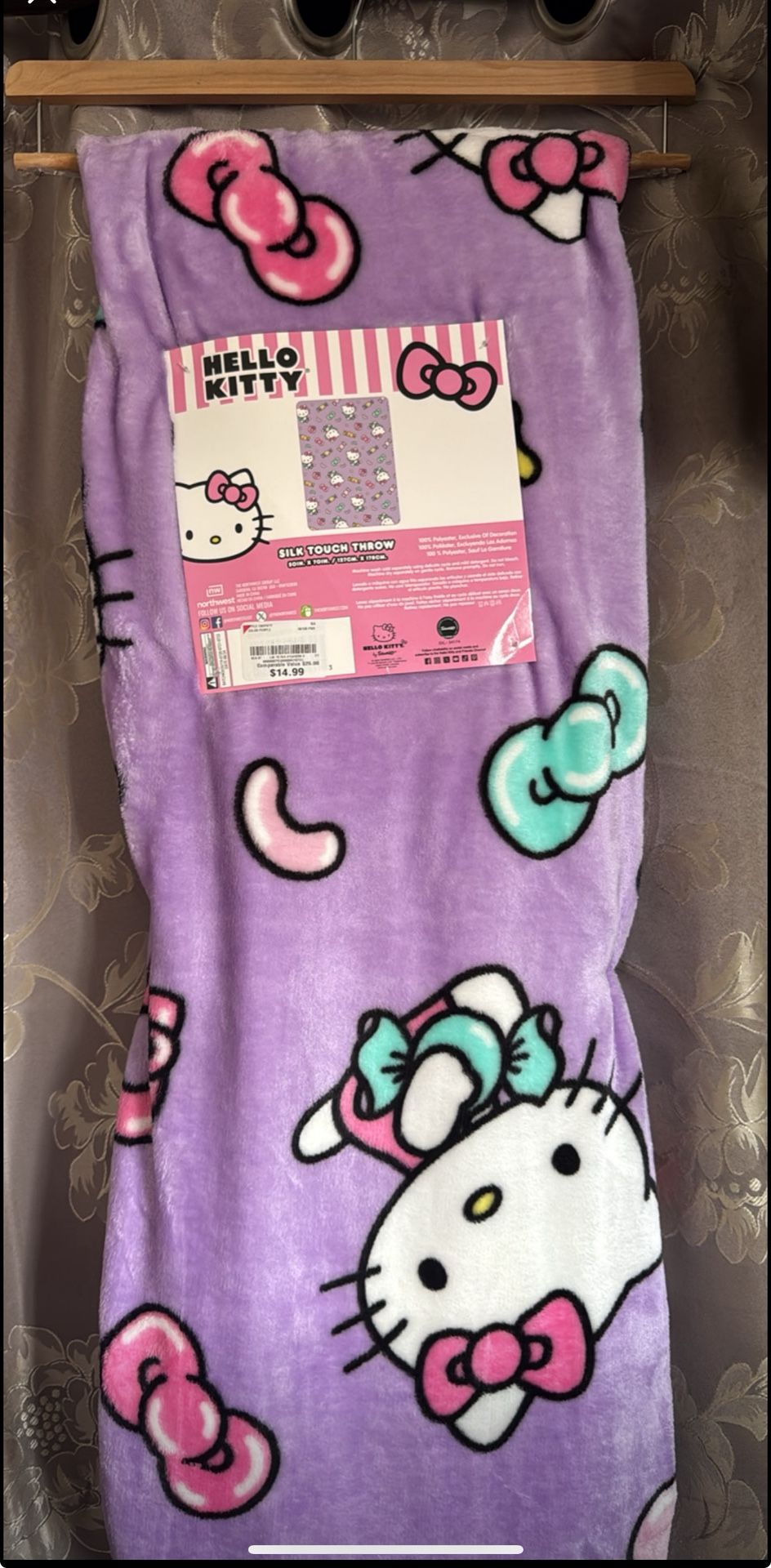 Hello Kitty Blanket