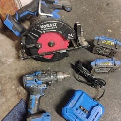 Skilsaw  I Un Dril Ambos Con Batería I El Cargador Incluído 