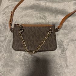 Micheal Kors Signature Belt Bag