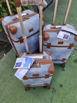 Travel Suitcase  2 Pc.set  20"   25"   29"  New With Tags Tsa Lock Extra Lightweight Expandable Waterproof Blue Color 8 Wheels Spinner 