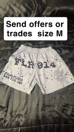 Shorts size M