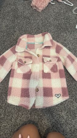 Girls fuzzy jacket 5-6
