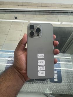 iPhone 15 Pro Max | 256GB | Factory Unlocked