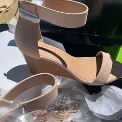 Women’s Shoes