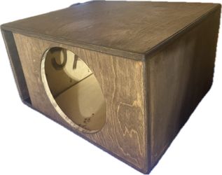 Custom 12” ported sub box. 3/4 wood. 33hz