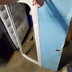 Volkswagen Bus 1977 and lower. Back Door Window