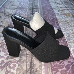Size 8 (39) Black Heels