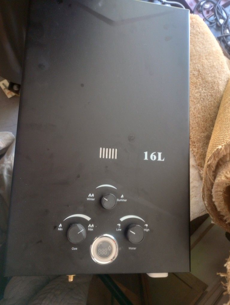 16 L On Demand Hot Water Heater