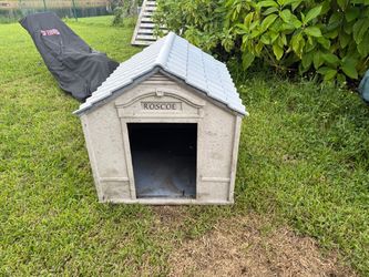 Free Dog house !!