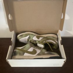 AS x Nike Dunk Low SB Chameleon