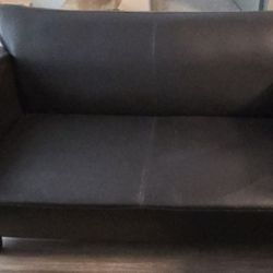 Love Seat - Wide 2 Seater