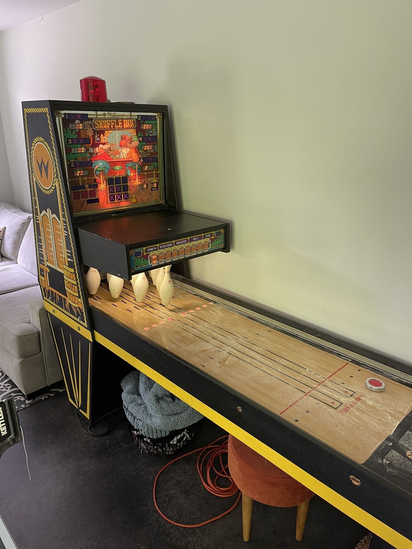 WILLIAMS SHUFFLE INN BOWLING GAME