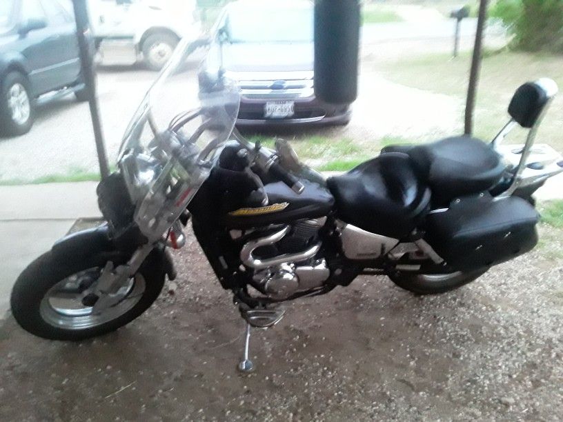 Photo 2002 Suzuki Marauder 800cc