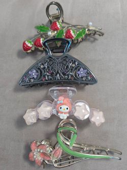 Hair clips / decorative hair clips / beautician/ hair do / hair dresser / hair styles/ hair claws / clips / hairstyle
