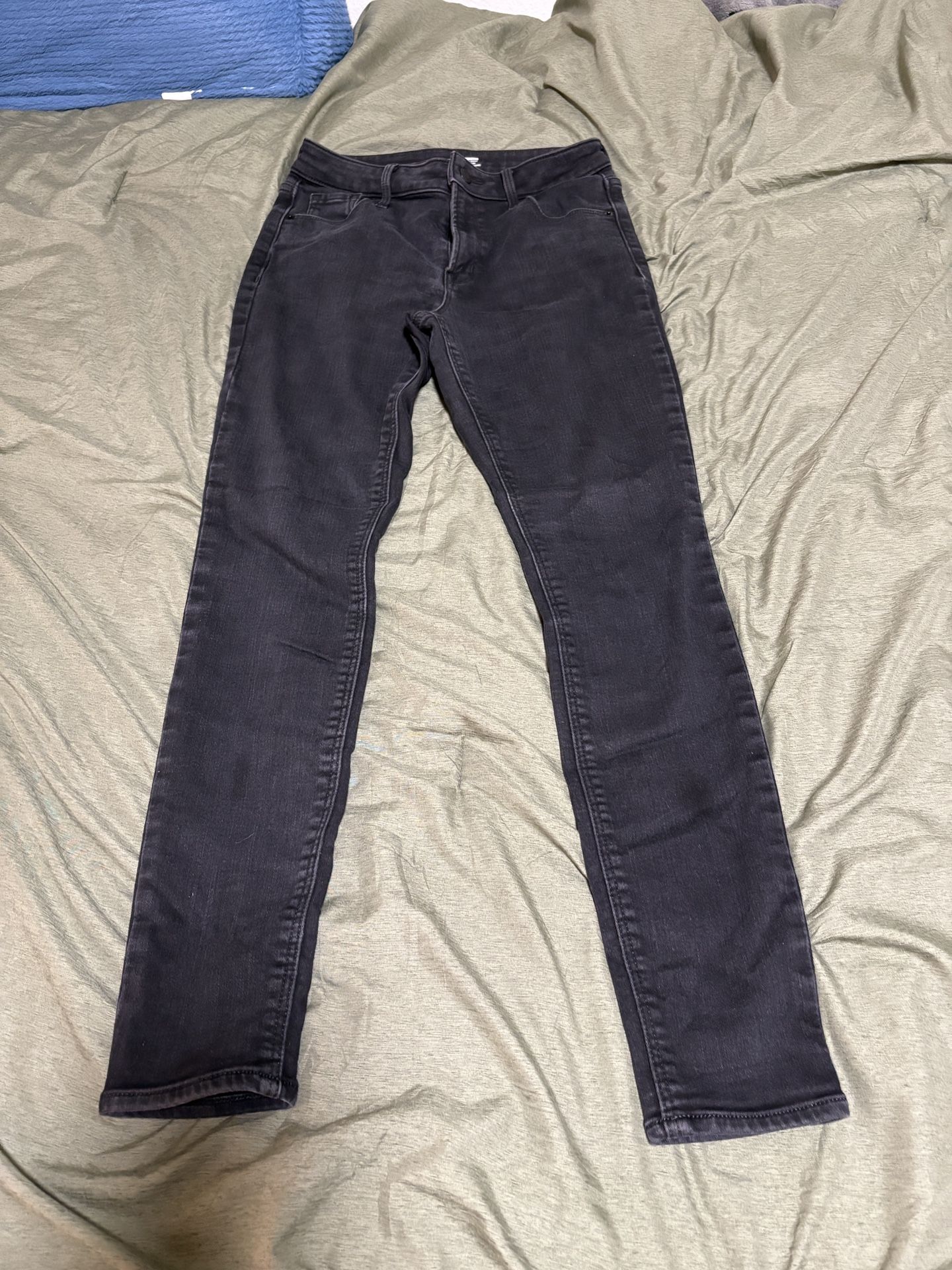 Black Skinny Jeans