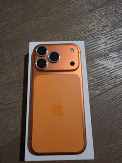 Iphone 17 Pro Cosmic Orange 256GB (Unlocked)