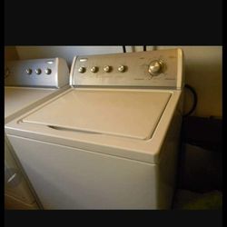 Matching Washer And Gas Dryer Set
