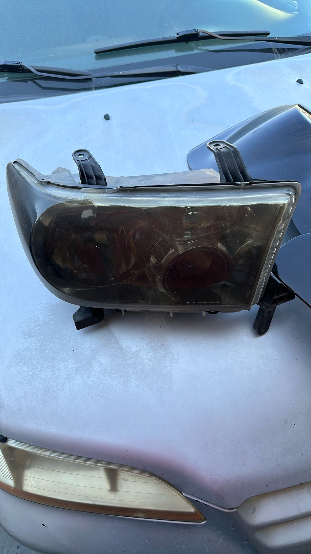 2010 Tundra Headlight And Taillight Housings