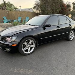 04 LEXUS IS300 (PASSED SMOG)