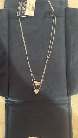 Women’s necklace