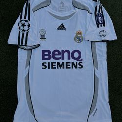 Real Madrid 2006/07 | Home Jersey | Sergio Ramos #4 