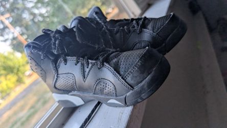 Jordan 6 Retro Black Cat Sneakers  – Black Leather Y12c