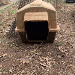 Small dog house
