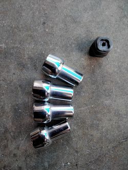 McGard ChromeMAG WHEEL LOCKS - RIM- $10.00