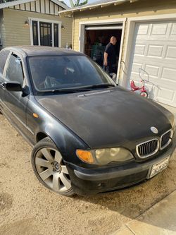 2004 BMW 325i