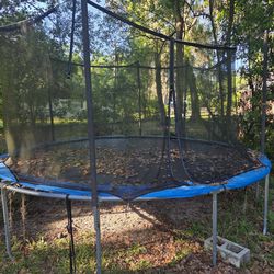 Rural King Trampoline - Safety Net and Sprinkler Compatible