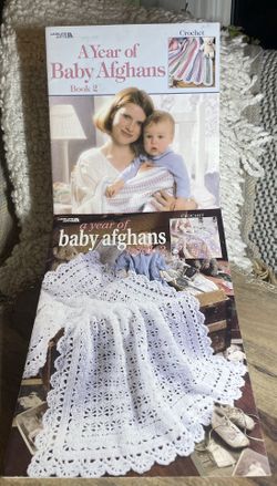 Vtg Leisure Arts A Year of Baby Afghans Crochet Book 2 & Book 3 Pattern Lot