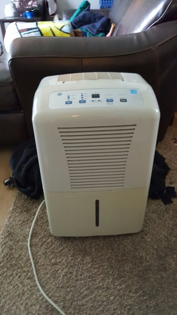 GE DEHUMIDIFIER 50 PINTS for Sale in Lynnwood, WA - OfferUp