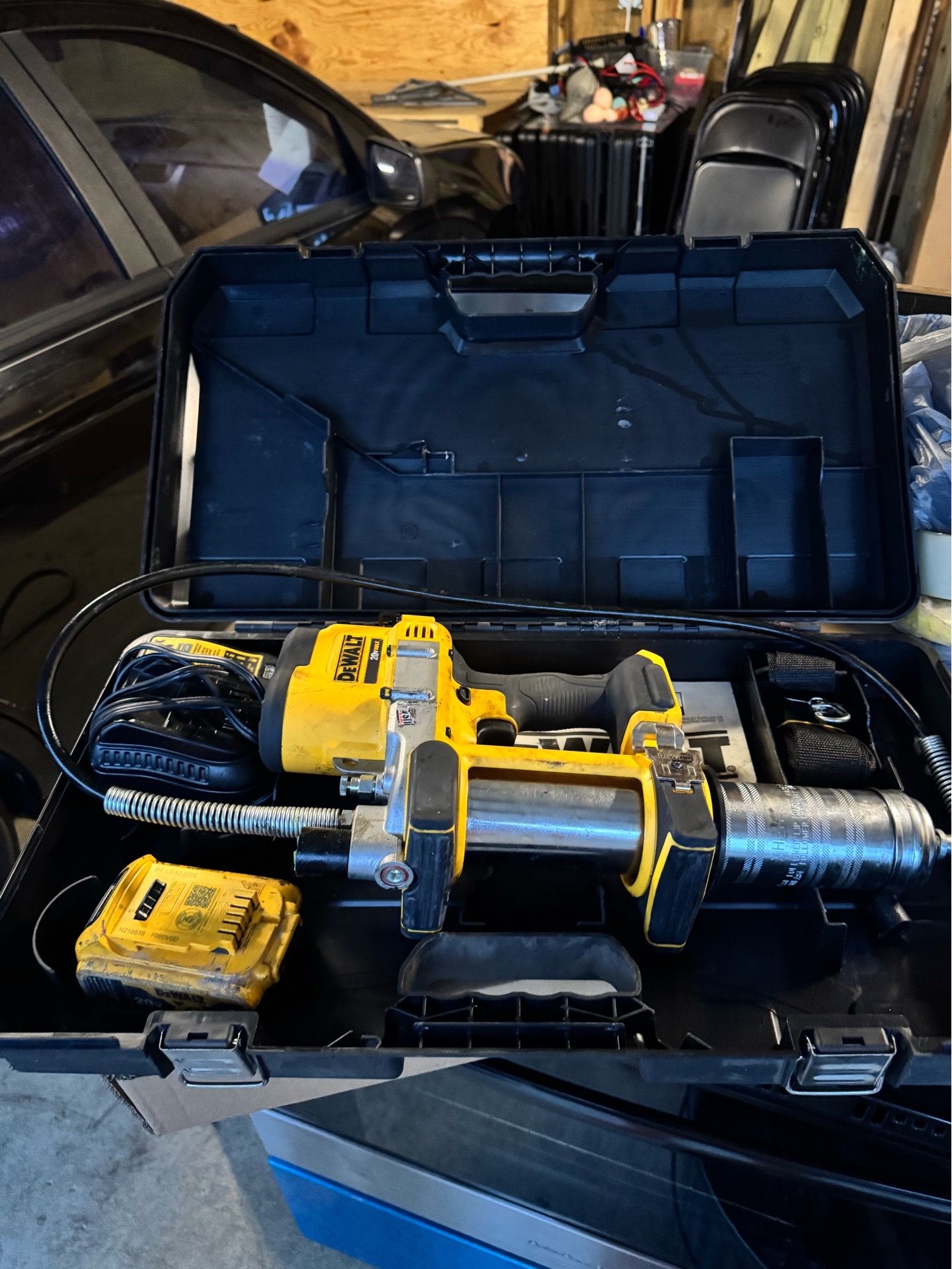 DEWALT GREASE GUN KIT