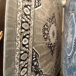 New area rug 8x11