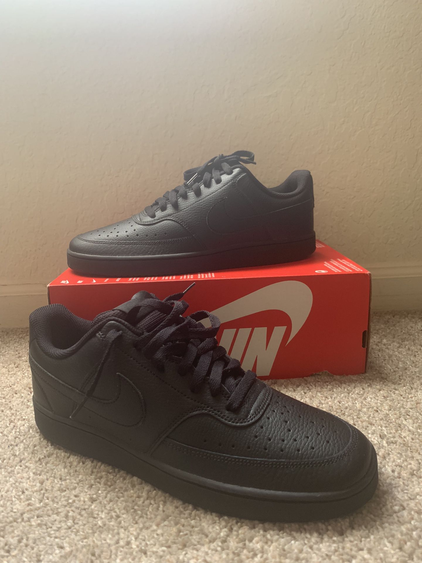 Brand New Nike Court Vision Low Size 11 Men 