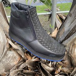 Nuevos Zapatos de piel petatillo con suela azul