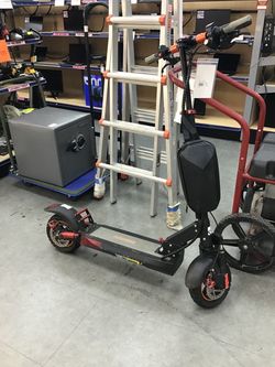 Electric Scooter with Seat and Off-Road Tires