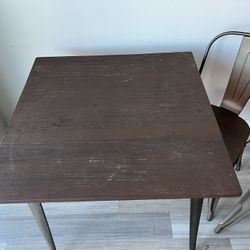 Kitchen Table and Chairs 