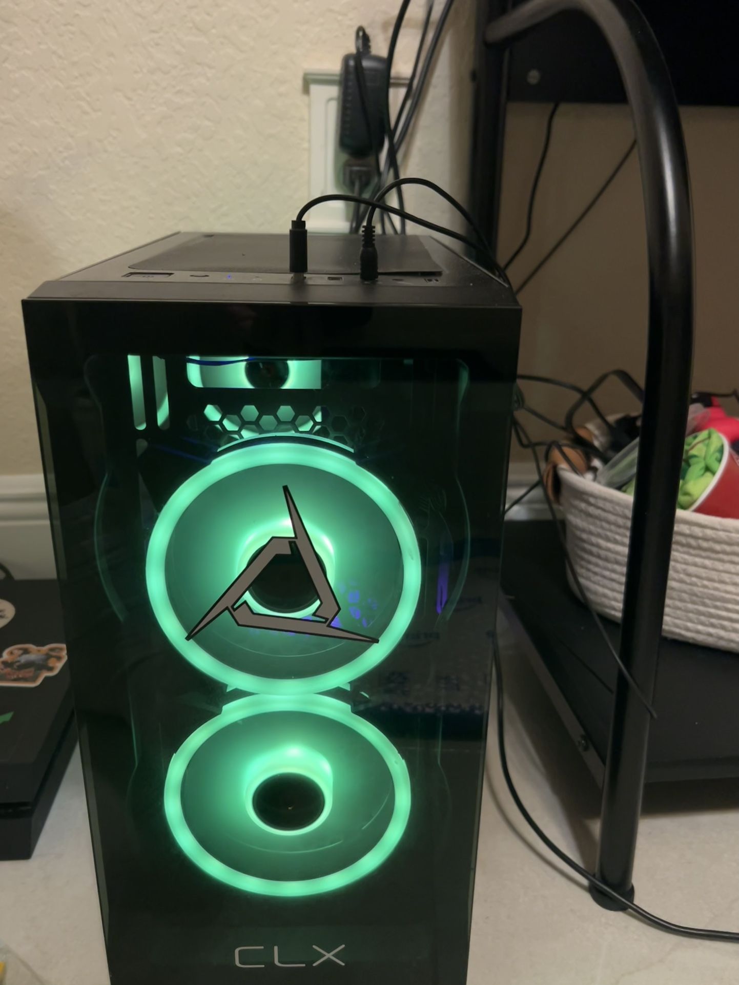 CLX - SET Gaming Desktop - AMD Ryzen