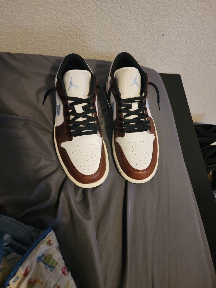 Air Jordan 1 Low SE Grey Blue Size 13 Mens No Box