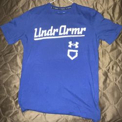 Under Armor T Shirt Size Medium 