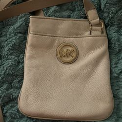 Michael Kors crossbody