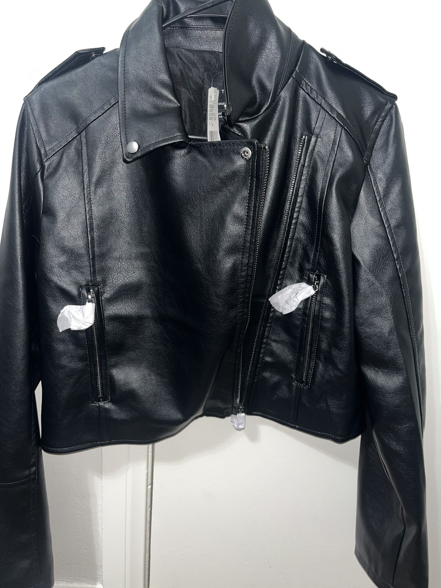 Black Leather jacket - Women Large